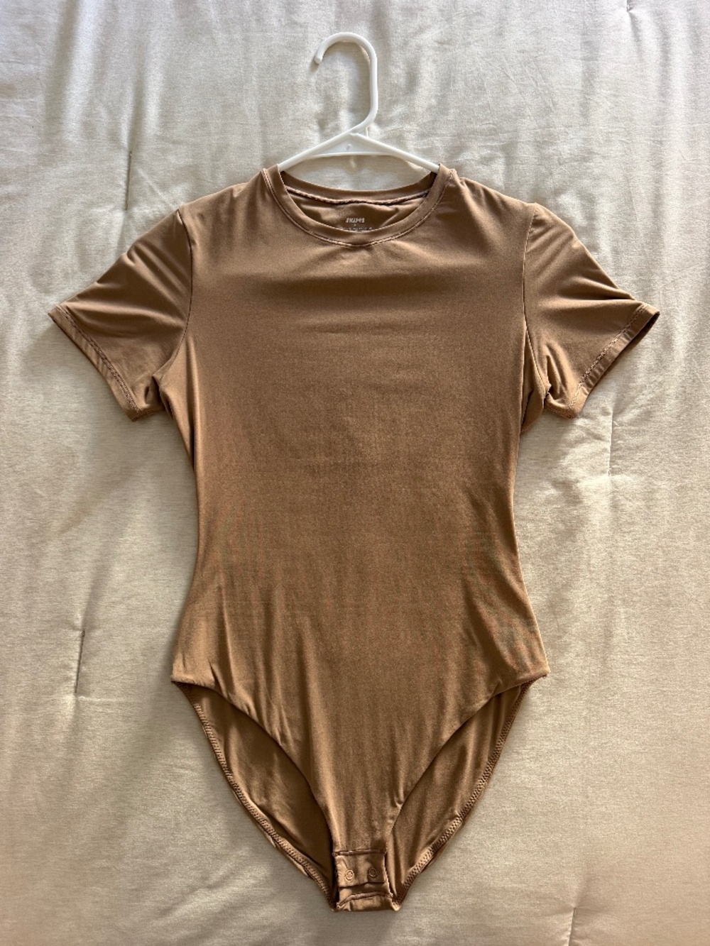 SKIMS Fits Everybody Short Sleeve Crewneck Bodysuit